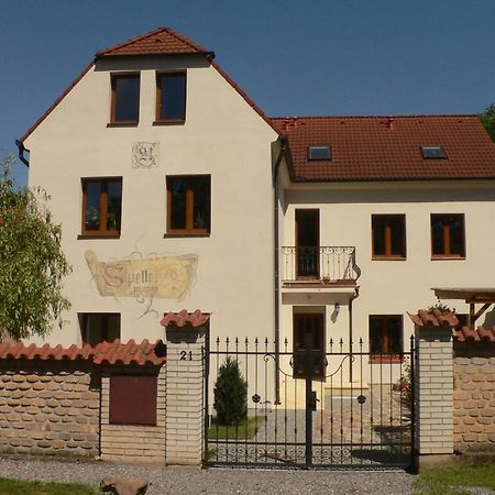 Penzion Speller Vysoký Újezd Dış mekan fotoğraf